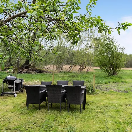 3 Bedroom Awesome In * Tisvildeleje